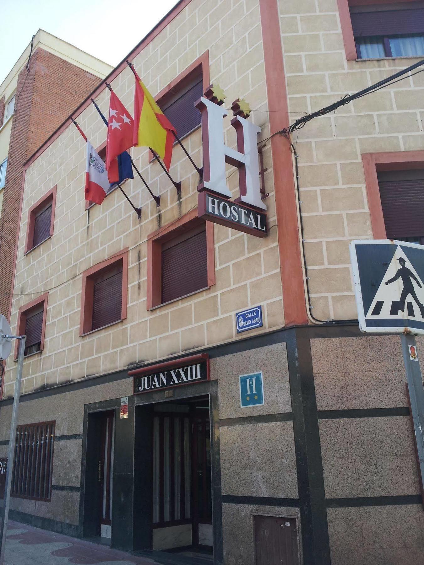 Hostal Juan Xxiii ซานเซบัสเตียน เดลอส เรเยส ภายนอก รูปภาพ